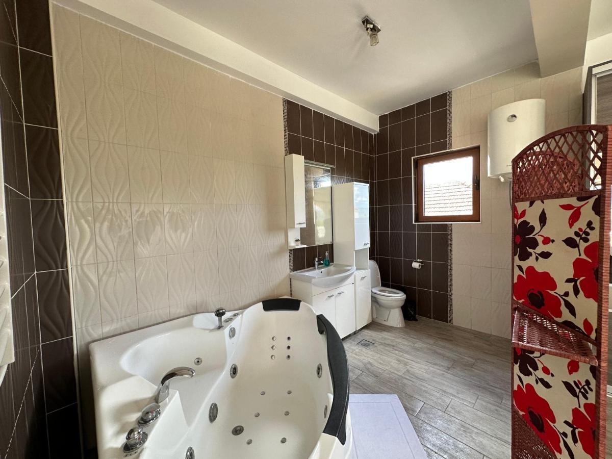 Vila Danica Tivat Apartment Exterior photo